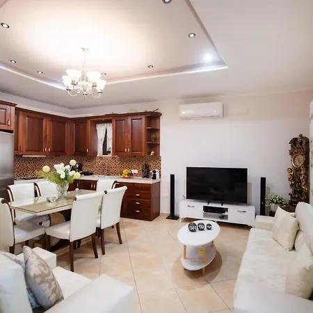 Сasa de vacaciones Elvira's House *