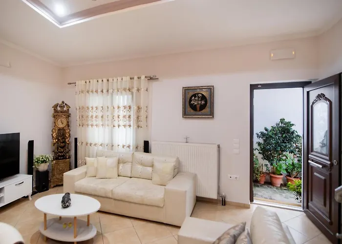 Holiday home Elvira's House Lefkada City